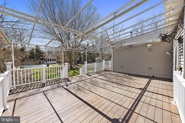 11 PRINCETON AVE, Egg Harbor Township, NJ 08234