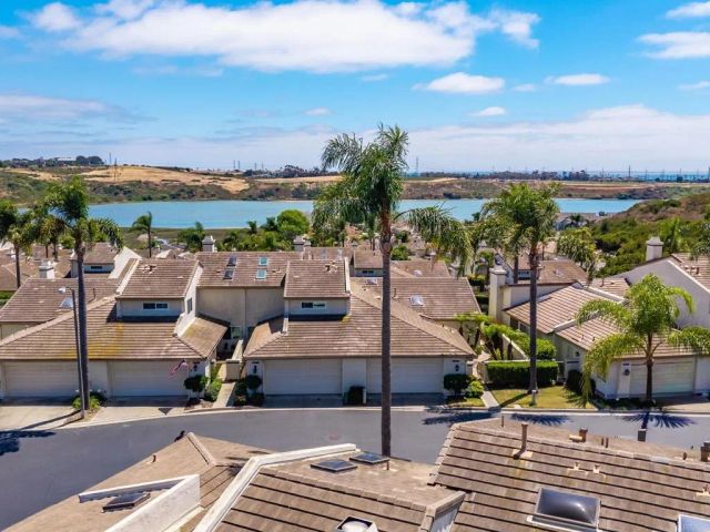 4811 Courageous Lane, Carlsbad, CA 92008