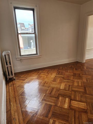 47-12 39th Place 2nd Floor, Sunnyside, NY 11104