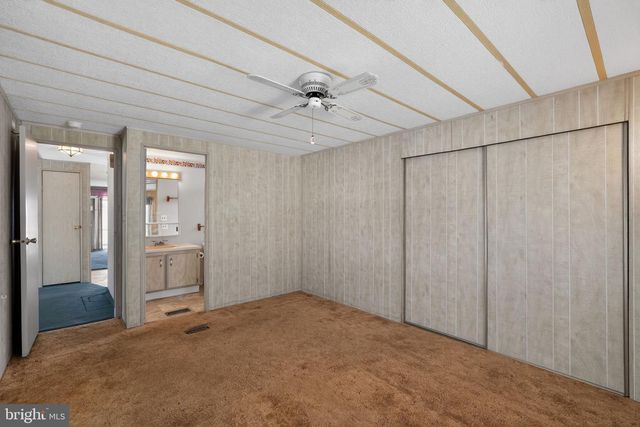 474 NESHAMINY FALLS CIR, North Wales, PA 19454