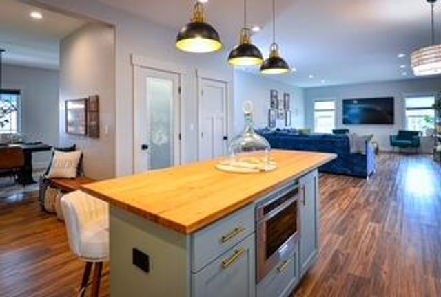 1029 Brandon Way, Phoenix, OR 97535