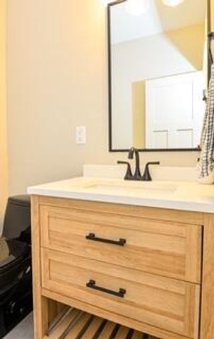 1029 Brandon Way, Phoenix, OR 97535