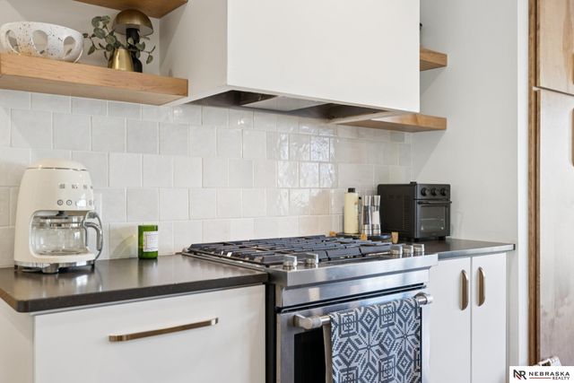 3310 Potomac Drive, Lincoln, NE 68516