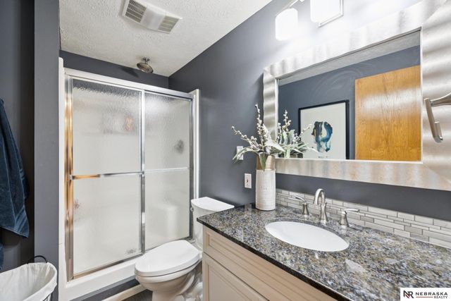 3310 Potomac Drive, Lincoln, NE 68516