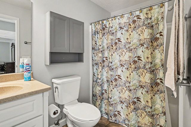 8216 Pattiwood Lane, Richland Vllg, MI 49083