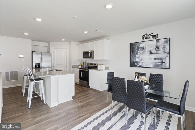 569 FAWN MEADOW LN, La Plata, MD 20646