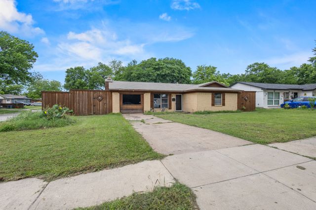 1201 Juanita Street, Mesquite, TX 75149