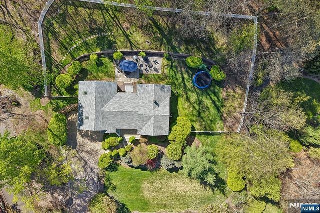63 Danebury Downs, Upper Saddle River, NJ 07458