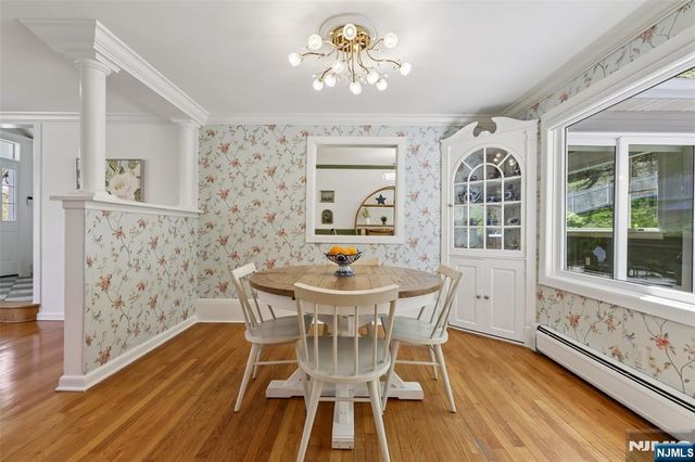 63 Danebury Downs, Upper Saddle River, NJ 07458