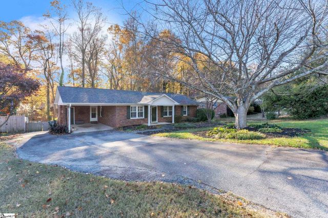 10 Trent Drive, Taylors, SC 29687