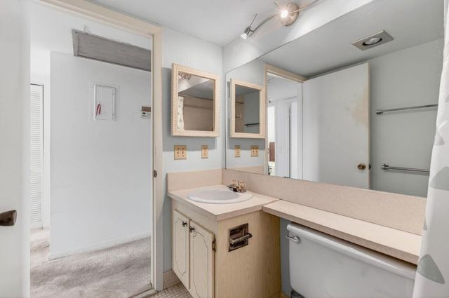 321 Fanshaw H, Boca Raton, FL 33434