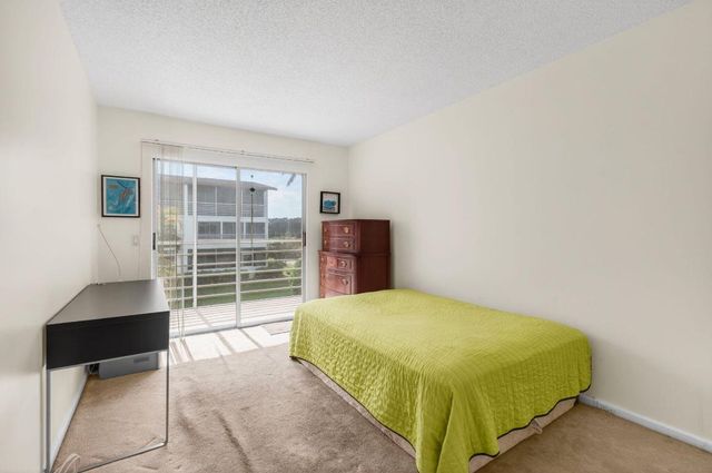 321 Fanshaw H, Boca Raton, FL 33434