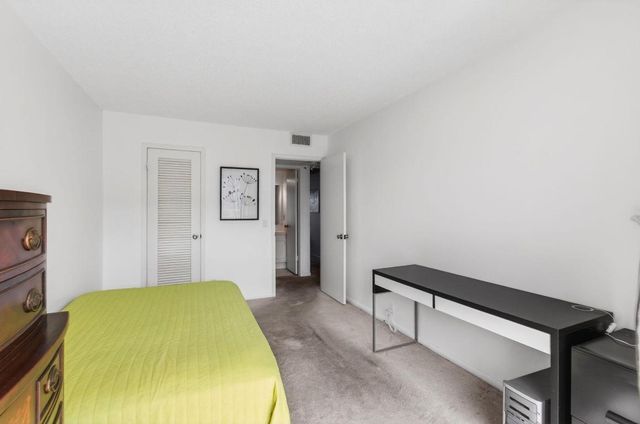 321 Fanshaw H, Boca Raton, FL 33434