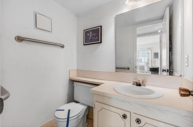 321 Fanshaw H, Boca Raton, FL 33434