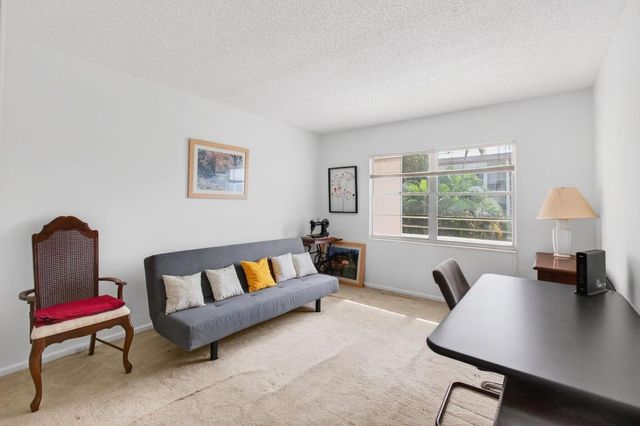 321 Fanshaw H, Boca Raton, FL 33434