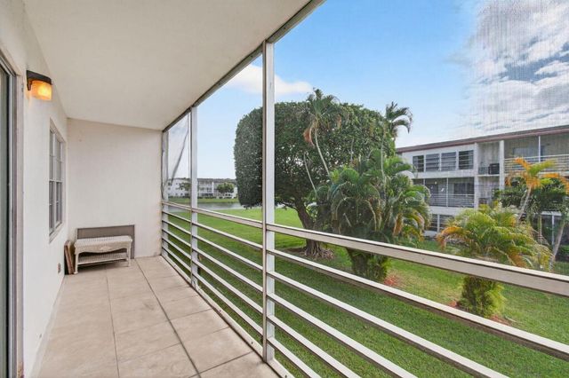 321 Fanshaw H, Boca Raton, FL 33434