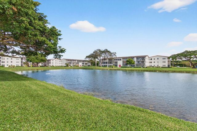 321 Fanshaw H, Boca Raton, FL 33434