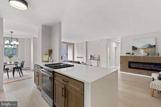 1301 N HARRISON ST #402, Wilmington, DE 19806