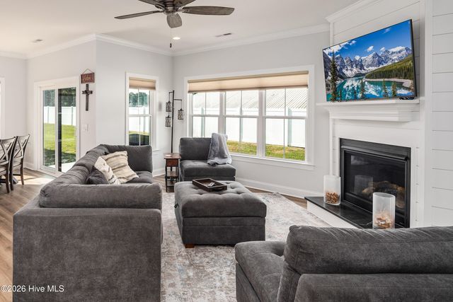 1056 Montevallo Lane, Ayden, NC 28513