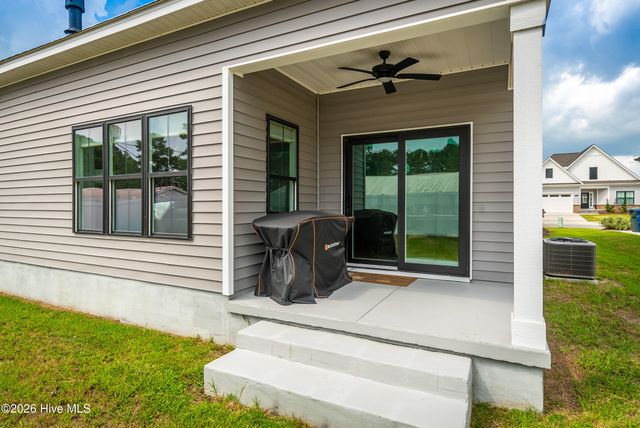 1056 Montevallo Lane, Ayden, NC 28513