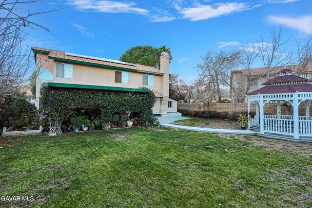 1147 Garnet Avenue, Palmdale, CA 93550