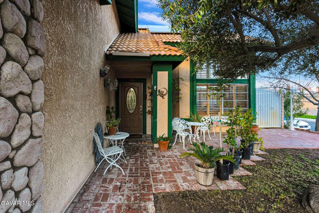 1147 Garnet Avenue, Palmdale, CA 93550