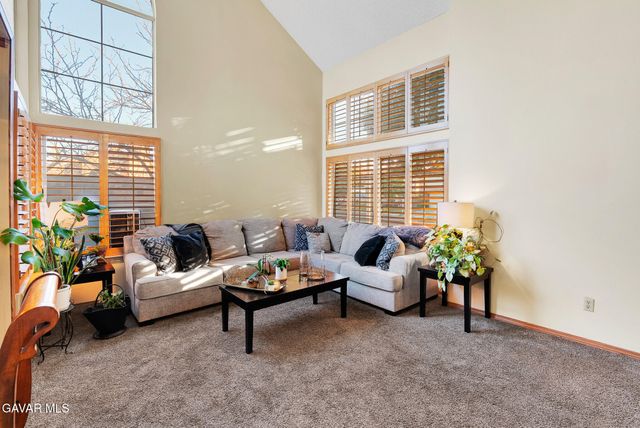 1147 Garnet Avenue, Palmdale, CA 93550