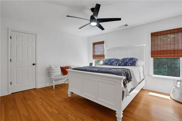 550 Heron Run Court, Milton, GA 30004