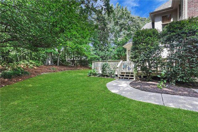 550 Heron Run Court, Milton, GA 30004