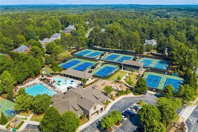 550 Heron Run Court, Milton, GA 30004