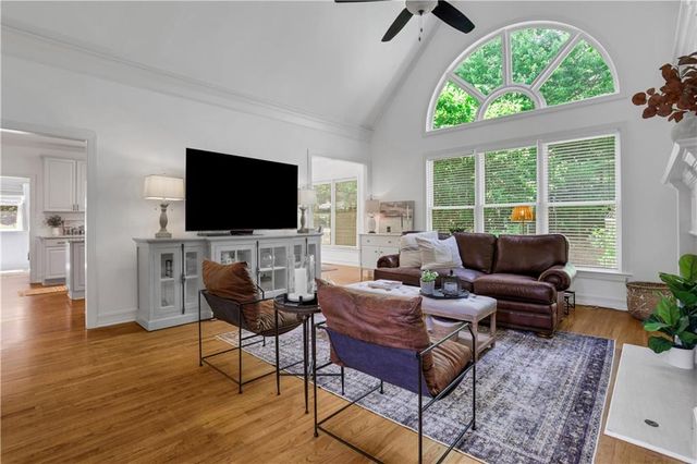 550 Heron Run Court, Milton, GA 30004