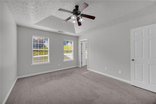 1450 Timber Walk Drive, Loganville, GA 30052