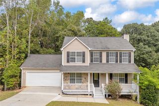 1450 Timber Walk Drive, Loganville, GA 30052