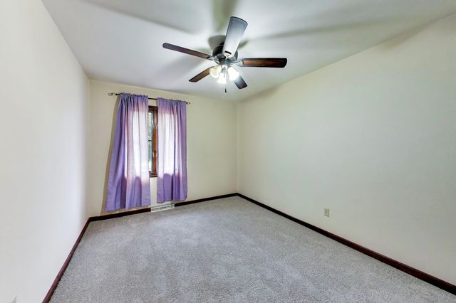 1138 Fran Lin Pkwy, Munster, IN 46321