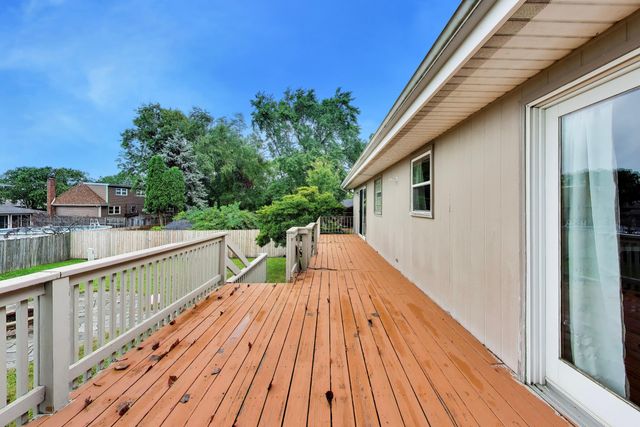 1138 Fran Lin Pkwy, Munster, IN 46321