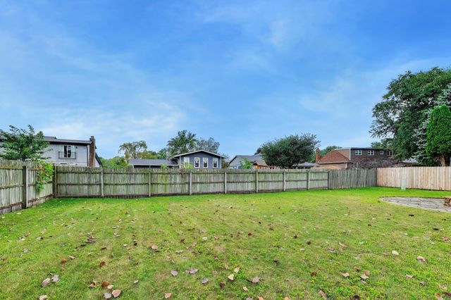 1138 Fran Lin Pkwy, Munster, IN 46321