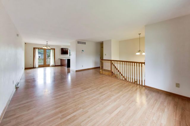 1138 Fran Lin Pkwy, Munster, IN 46321