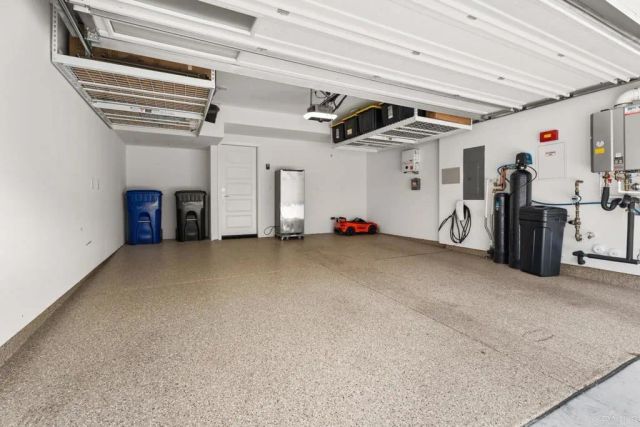 10416 Adamson, San Diego, CA 92126