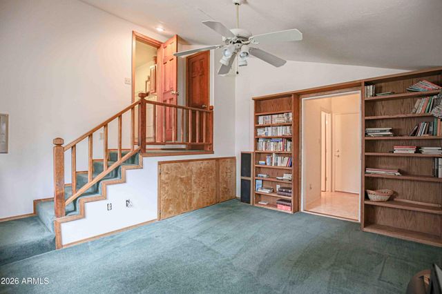 1390 E LOBO Lane, Munds Park, AZ 86017