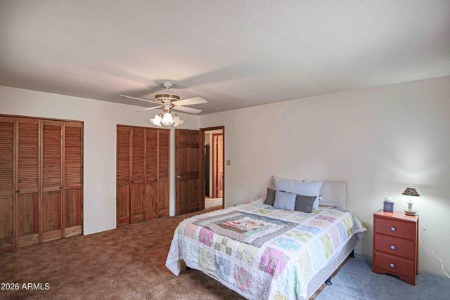 1390 E LOBO Lane, Munds Park, AZ 86017