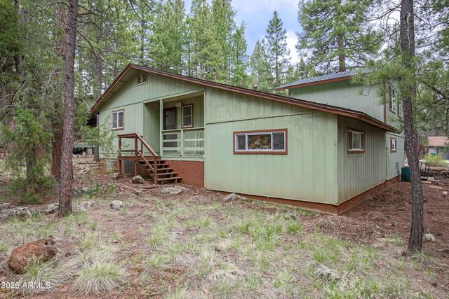 1390 E LOBO Lane, Munds Park, AZ 86017