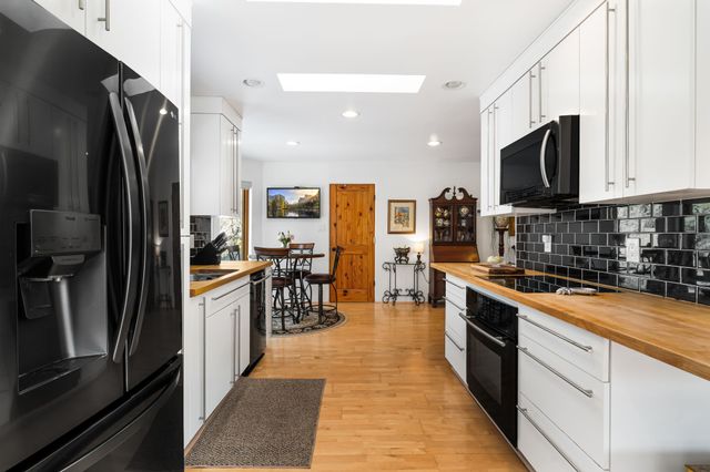 7 Cibola Circle, Santa Fe, NM 87505