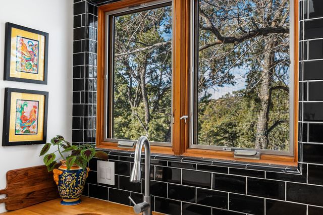 7 Cibola Circle, Santa Fe, NM 87505