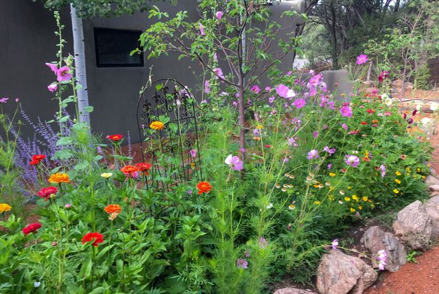 7 Cibola Circle, Santa Fe, NM 87505