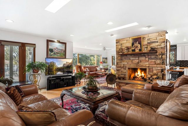 7 Cibola Circle, Santa Fe, NM 87505