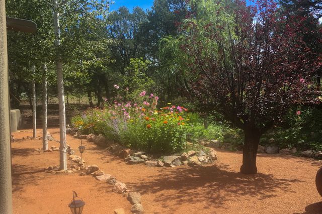 7 Cibola Circle, Santa Fe, NM 87505