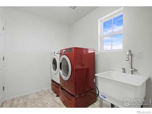 3417 Rosewood Lane, Johnstown, CO 80534