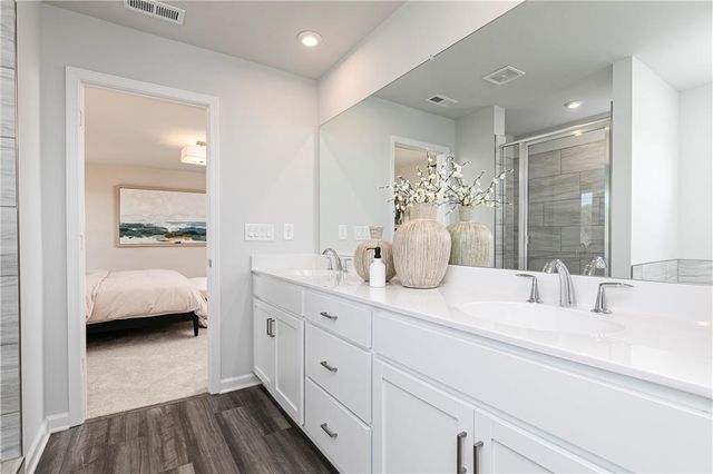 2056 Jordan Knoll Lane, Lawrenceville, GA 30043