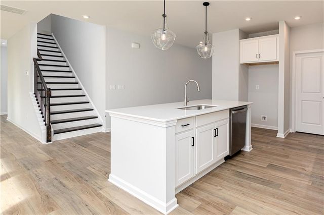 2056 Jordan Knoll Lane, Lawrenceville, GA 30043