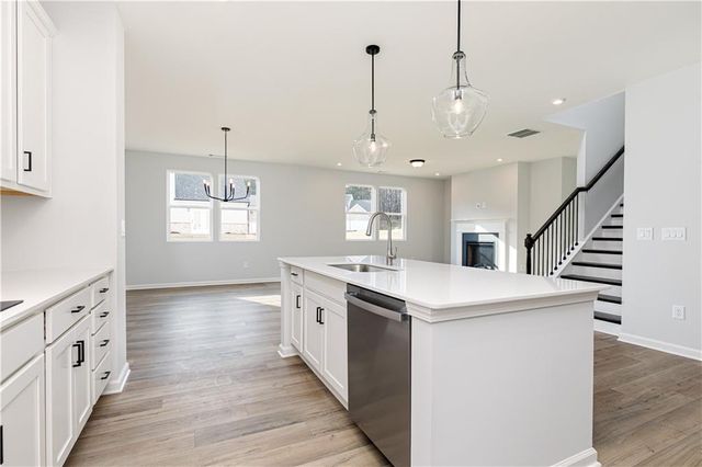2056 Jordan Knoll Lane, Lawrenceville, GA 30043